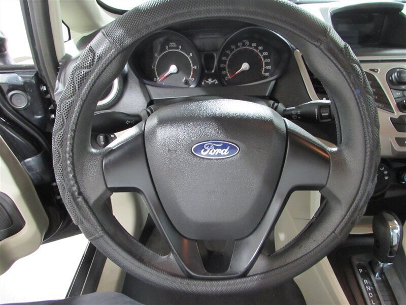 2013 Ford Fiesta S   - Photo 18 - Dublin, CA 94568