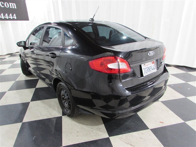 2013 Ford Fiesta S   - Photo 10 - Dublin, CA 94568