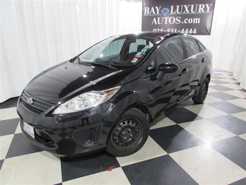 2013 Ford Fiesta S   - Photo 8 - Dublin, CA 94568