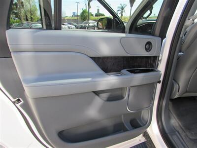2019 Lincoln Navigator L 4x4 Reserve   - Photo 26 - Dublin, CA 94568