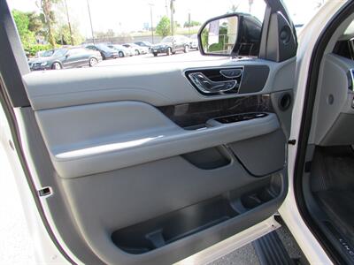 2019 Lincoln Navigator L 4x4 Reserve   - Photo 5 - Dublin, CA 94568
