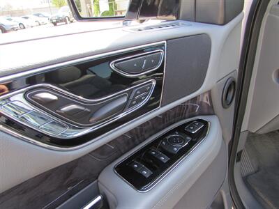 2019 Lincoln Navigator L 4x4 Reserve   - Photo 6 - Dublin, CA 94568