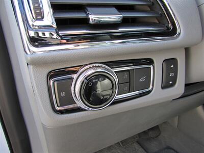 2019 Lincoln Navigator L 4x4 Reserve   - Photo 11 - Dublin, CA 94568