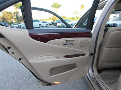 2007 Lexus LS 460   - Photo 20 - Dublin, CA 94568