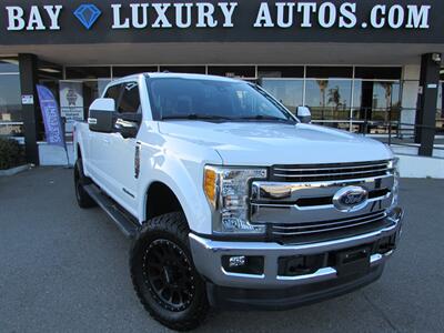 2017 Ford F-250 Super Duty Lariat Truck