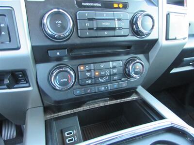 2017 Ford F-250 Super Duty Lariat   - Photo 16 - Dublin, CA 94568