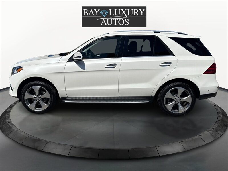 2016 Mercedes Benz GLE 350 4MATIC photo 5