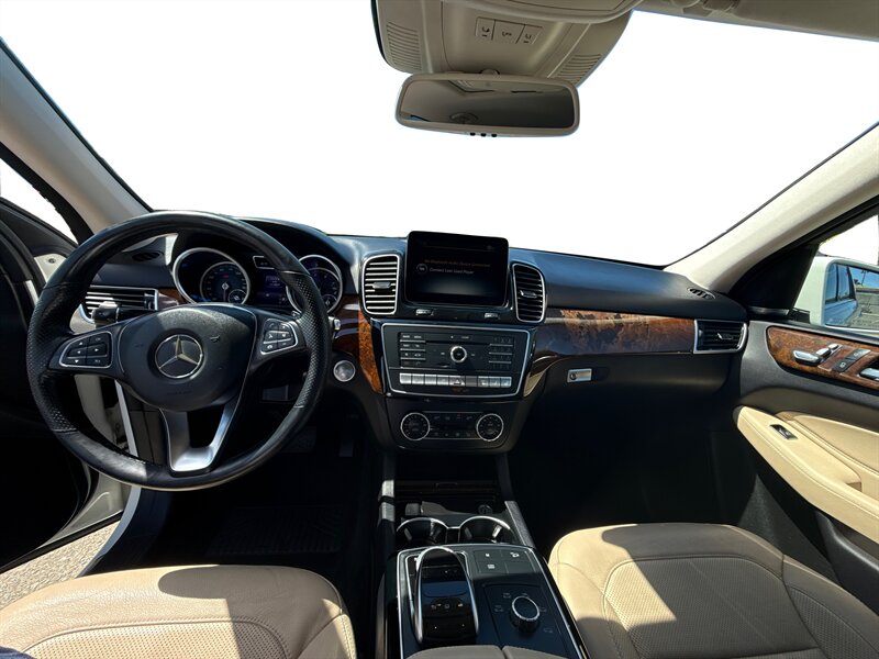 2016 Mercedes Benz GLE 350 4MATIC photo 6