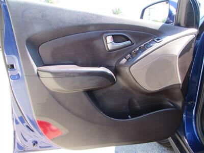 2012 Hyundai TUCSON GLS   - Photo 20 - Dublin, CA 94568