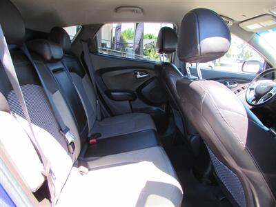 2012 Hyundai TUCSON GLS   - Photo 26 - Dublin, CA 94568