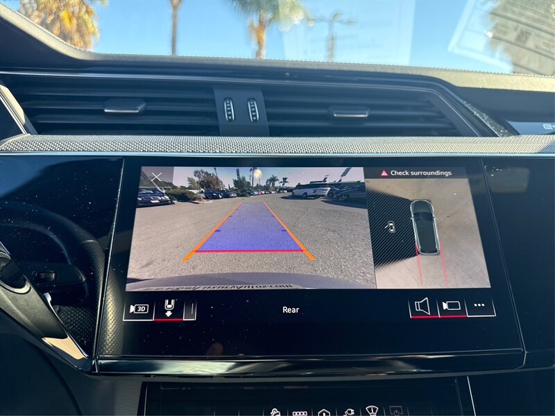 2022 Audi e-tron S quattro Prestige - Photo 36 - Dublin, CA 94568