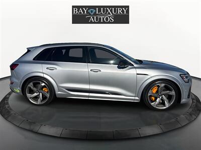 2022 Audi e-tron S quattro Prestige - Photo 55 - Dublin, CA 94568