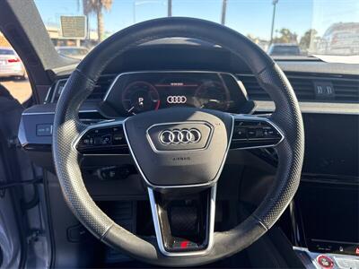 2022 Audi e-tron S quattro Prestige - Photo 15 - Dublin, CA 94568