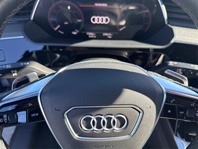 2022 Audi e-tron S quattro Prestige - Photo 44 - Dublin, CA 94568