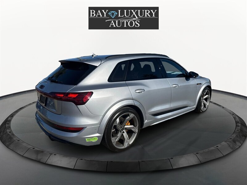 2022 Audi e-tron S quattro Prestige - Photo 6 - Dublin, CA 94568