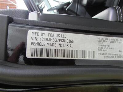 2023 Jeep Grand Cherokee Limited   - Photo 27 - Dublin, CA 94568