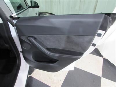 2021 Tesla Model Y Long Range   - Photo 41 - Dublin, CA 94568