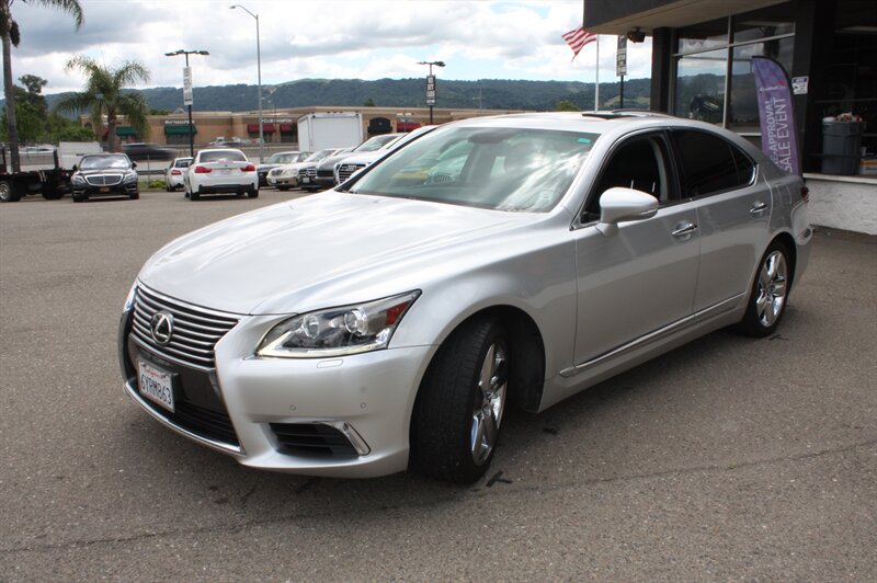 2013 Lexus LS 460  