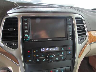 2012 Jeep Grand Cherokee Overland   - Photo 26 - Dublin, CA 94568