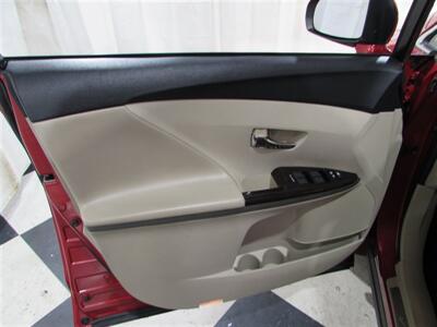 2011 Toyota Venza AWD V6   - Photo 30 - Dublin, CA 94568