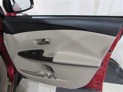 2011 Toyota Venza AWD V6   - Photo 52 - Dublin, CA 94568