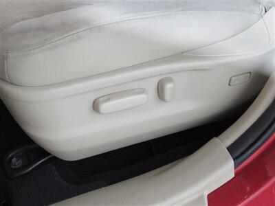 2011 Toyota Venza AWD V6   - Photo 25 - Dublin, CA 94568