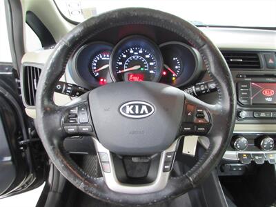 2012 Kia Rio 5-Door EX   - Photo 13 - Dublin, CA 94568