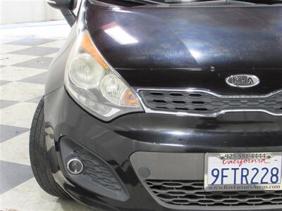 2012 Kia Rio 5-Door EX   - Photo 8 - Dublin, CA 94568