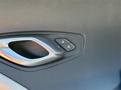 2020 Chevrolet Camaro LT   - Photo 45 - Daly City, CA 94014