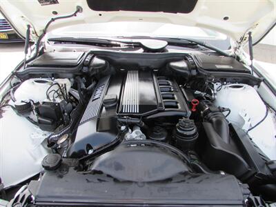 2000 BMW 5 Series 528i   - Photo 27 - Dublin, CA 94568