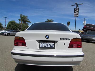 2000 BMW 5 Series 528i   - Photo 6 - Dublin, CA 94568