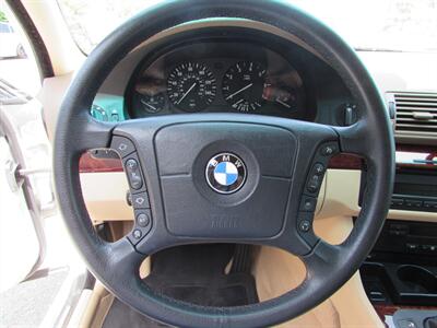 2000 BMW 5 Series 528i   - Photo 12 - Dublin, CA 94568