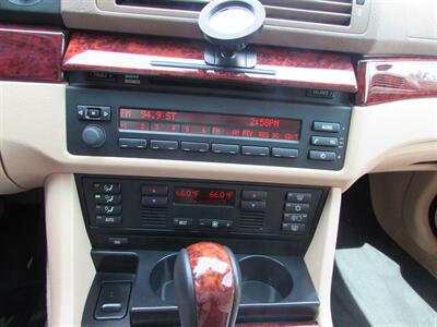 2000 BMW 5 Series 528i   - Photo 18 - Dublin, CA 94568