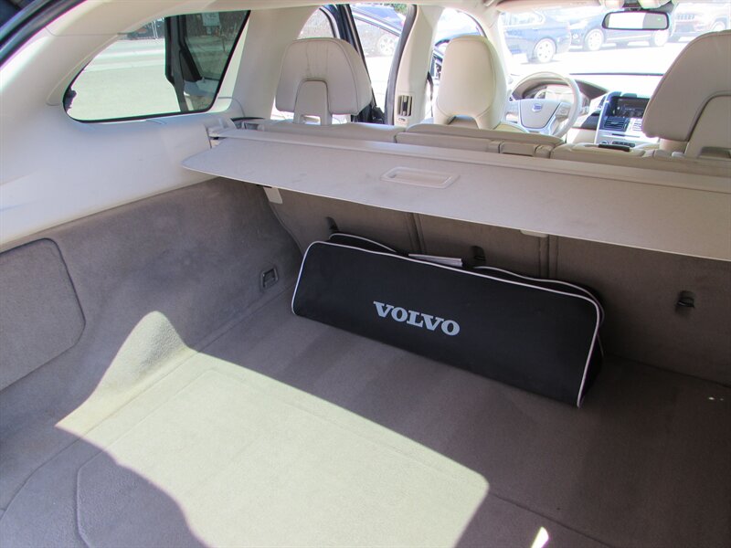 2012 Volvo XC60 3.2 - Photo 27 - Dublin, CA 94568
