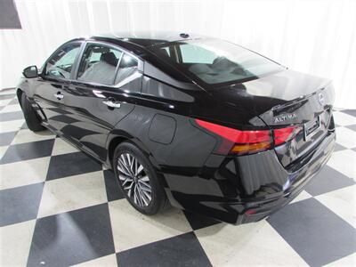 2024 Nissan Altima 2.5 SV   - Photo 4 - Dublin, CA 94568
