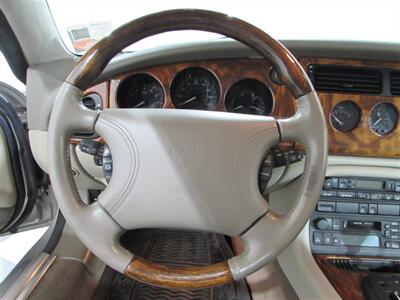 1999 Jaguar XK8   - Photo 11 - Dublin, CA 94568