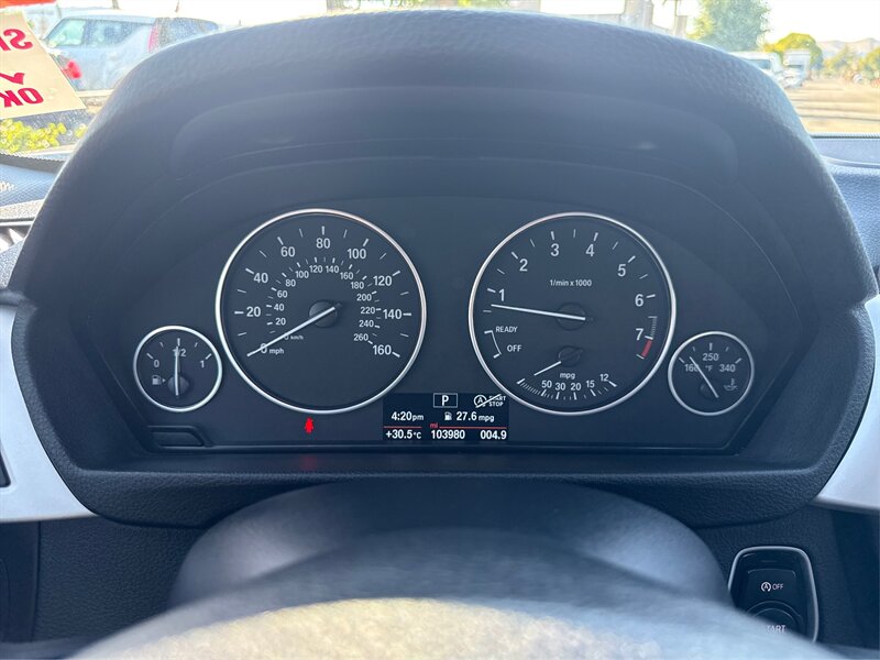 2014 Bmw 320i SA photo 10