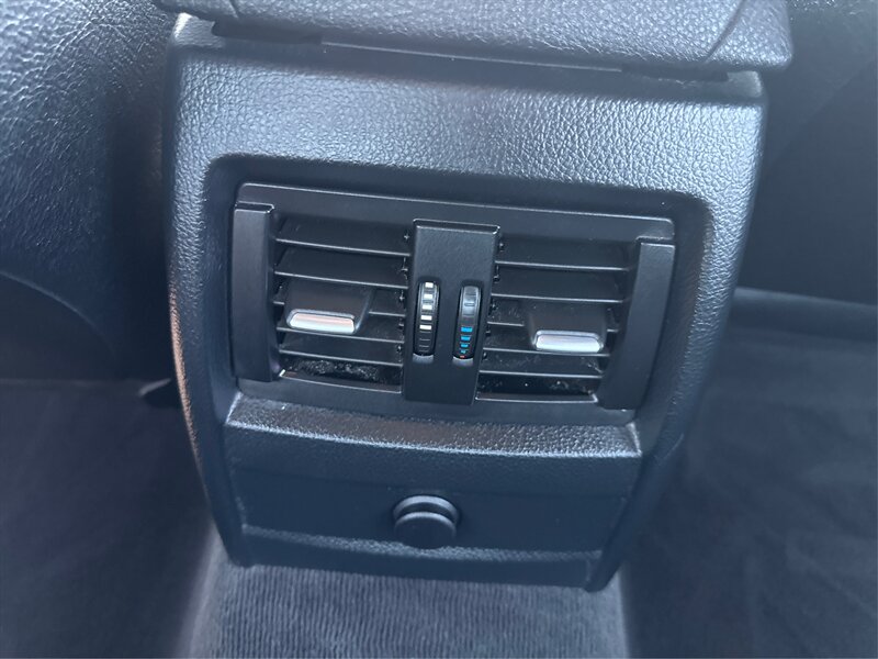 2014 Bmw 320i SA photo 15
