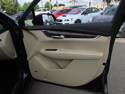 2017 Cadillac XT5 - Photo 32 - Dublin, CA 94568