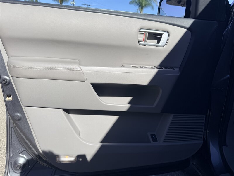 2013 Honda Pilot EX-L - Photo 21 - Dublin, CA 94568