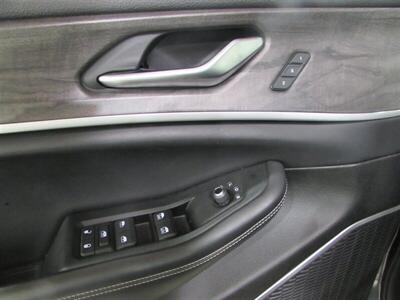 2023 Jeep Grand Cherokee   - Photo 14 - Dublin, CA 94568