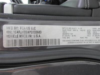 2023 Jeep Grand Cherokee   - Photo 38 - Dublin, CA 94568