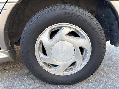 2002 Toyota Sienna LE   - Photo 61 - Dublin, CA 94568