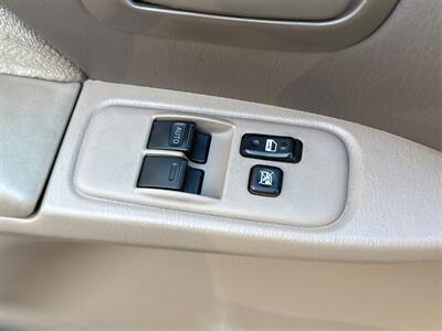 2002 Toyota Sienna LE   - Photo 47 - Daly City, CA 94014