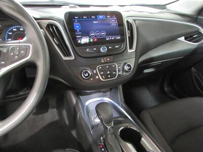 2023 Chevrolet Malibu LT   - Photo 14 - Dublin, CA 94568