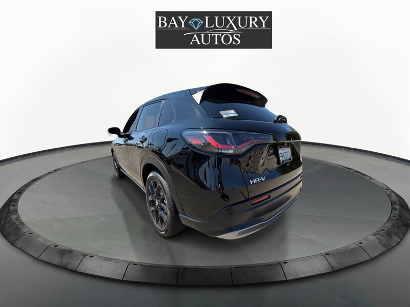 2025 Honda HR-V Sport - Photo 8 - Dublin, CA 94568