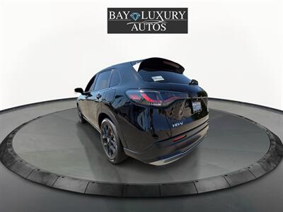 2025 Honda HR-V Sport   - Photo 8 - Daly City, CA 94014