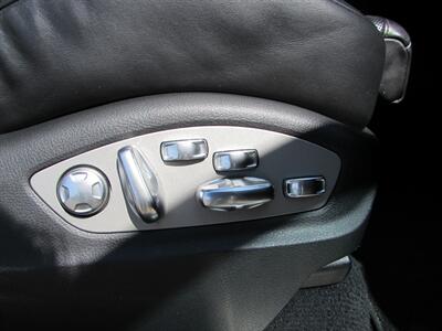 2012 Porsche Cayenne Turbo - Photo 32 - Dublin, CA 94568