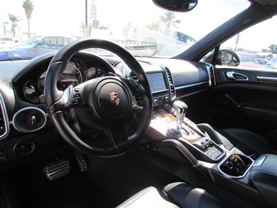 2012 Porsche Cayenne Turbo - Photo 9 - Dublin, CA 94568