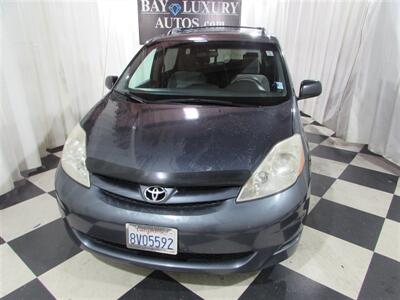 2009 Toyota Sienna LE 7-Passenger   - Photo 2 - Dublin, CA 94568